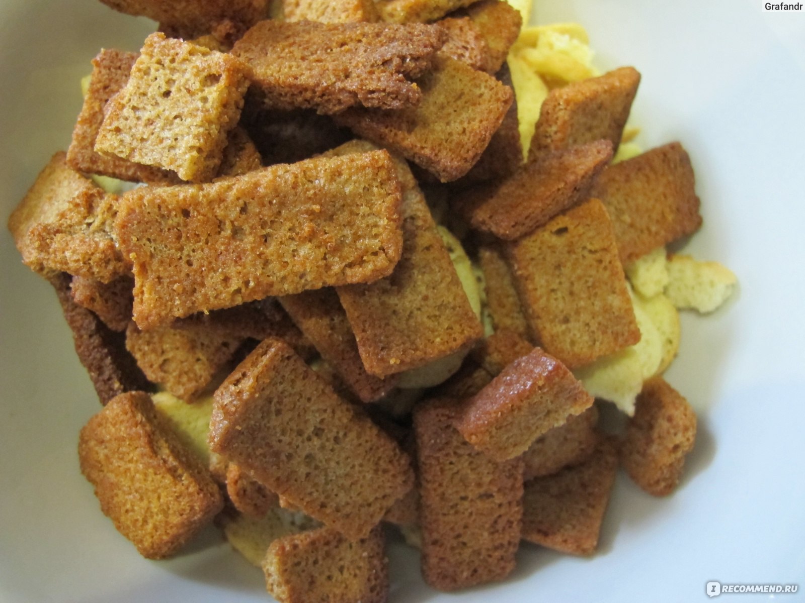 Сухарики Своя Линия Со вкусом баварской колбаски - «Сухарики из житнего ...