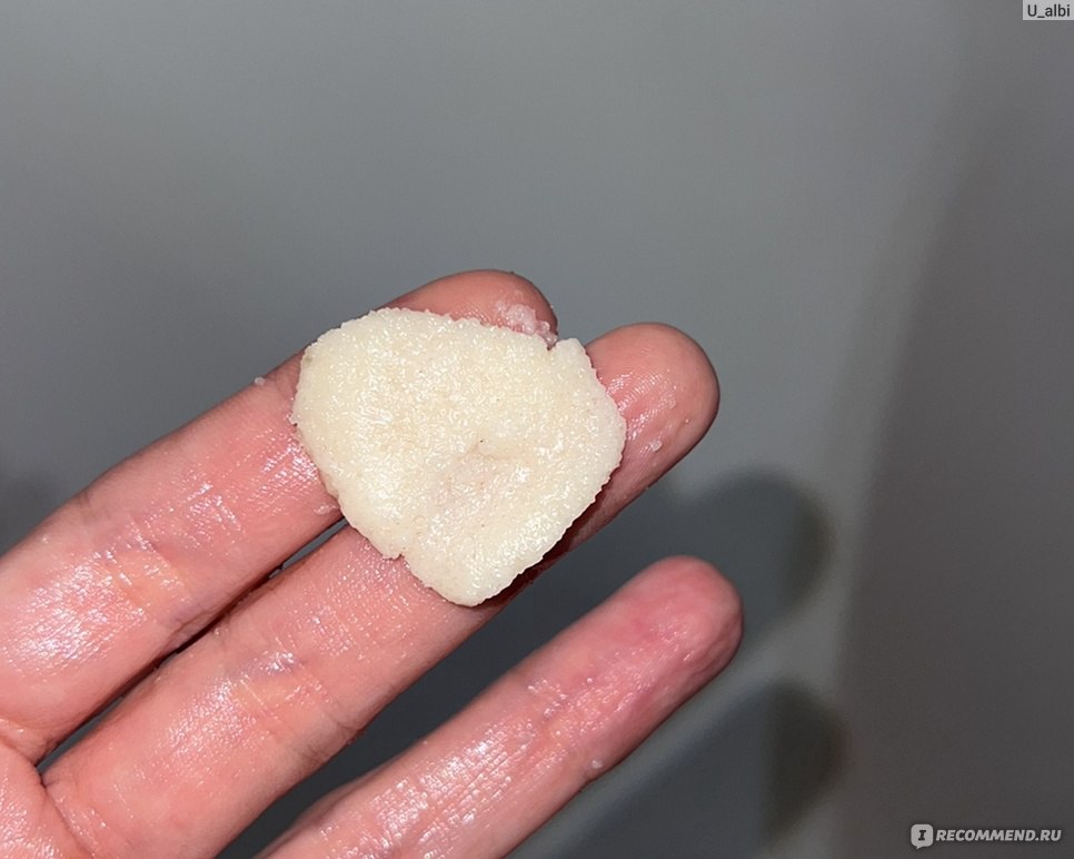 Соляной скраб-бальзам для тела The Act кокос  фото
