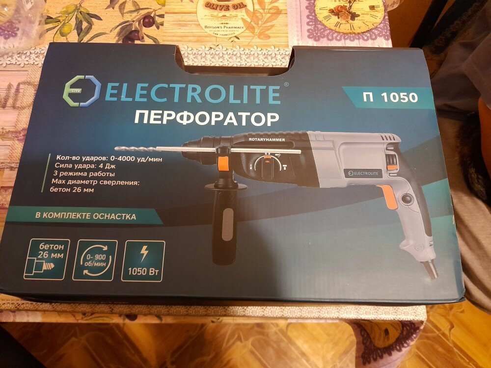 Перфоратор ЕLECTROLITE П-1050 - «ЕLECTROLITE П-1050-достойный помощник ...