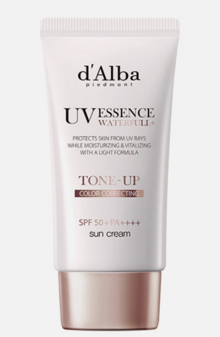 Солнцезащитный крем для лица D'Alba waterfull tone-up sun cream spf50+ pa++++ с эффектом сияния фото